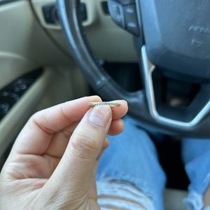 beautiful diamond promise, engagement, or wedding band!